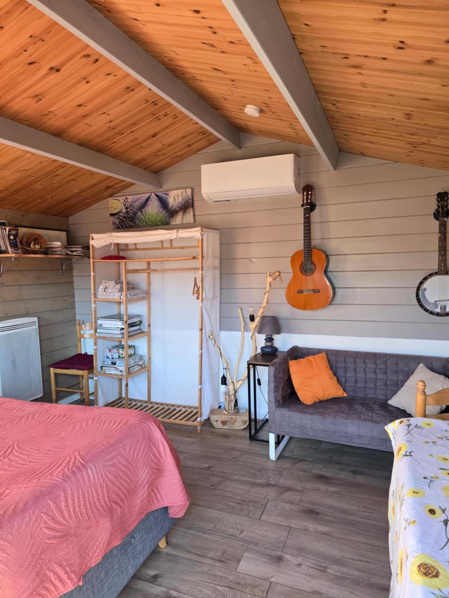 Le Chalet Des Dany Saint-Mamert-du-Gard Eksteriør bilde